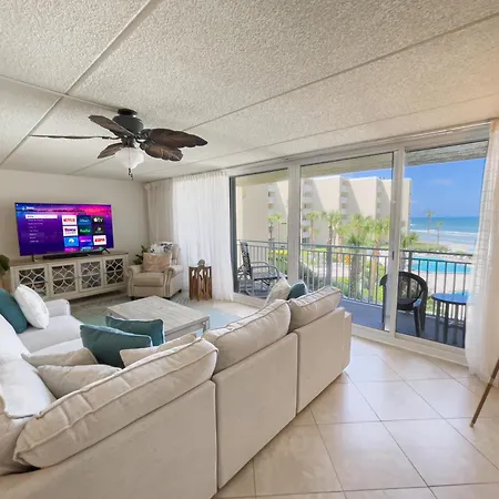 Coastal Condo With Beachfront Views And Pool Access!